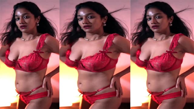 Lavanya Manickam Hot Bikini Tease Big Boobs Press